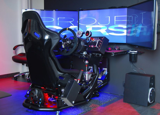 　　虛擬駕駛，駕駛仿真，模擬駕駛在展館展廳的應(yīng)用場景