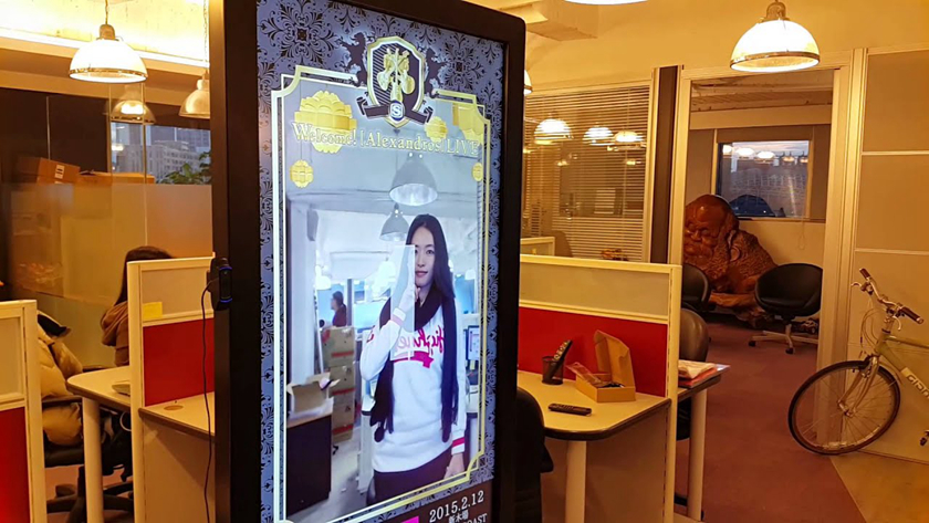 多媒體互動(dòng)摳像拍照的設(shè)備組成-蘇州好奇數(shù)字科技有限公司