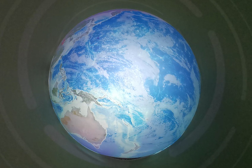 內(nèi)投半球球幕投影觸摸互動在展廳中的應用-蘇州好奇數(shù)字科技