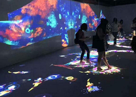 沉浸式投影在商場(chǎng)酒店的應(yīng)用場(chǎng)景